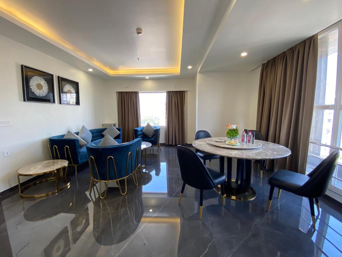 Apricot Hotel , Ahmedabad Extérieur photo