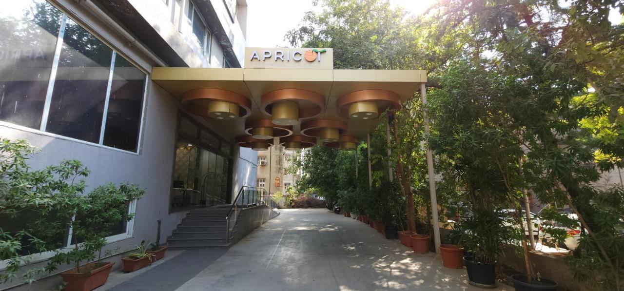 Apricot Hotel , Ahmedabad Extérieur photo