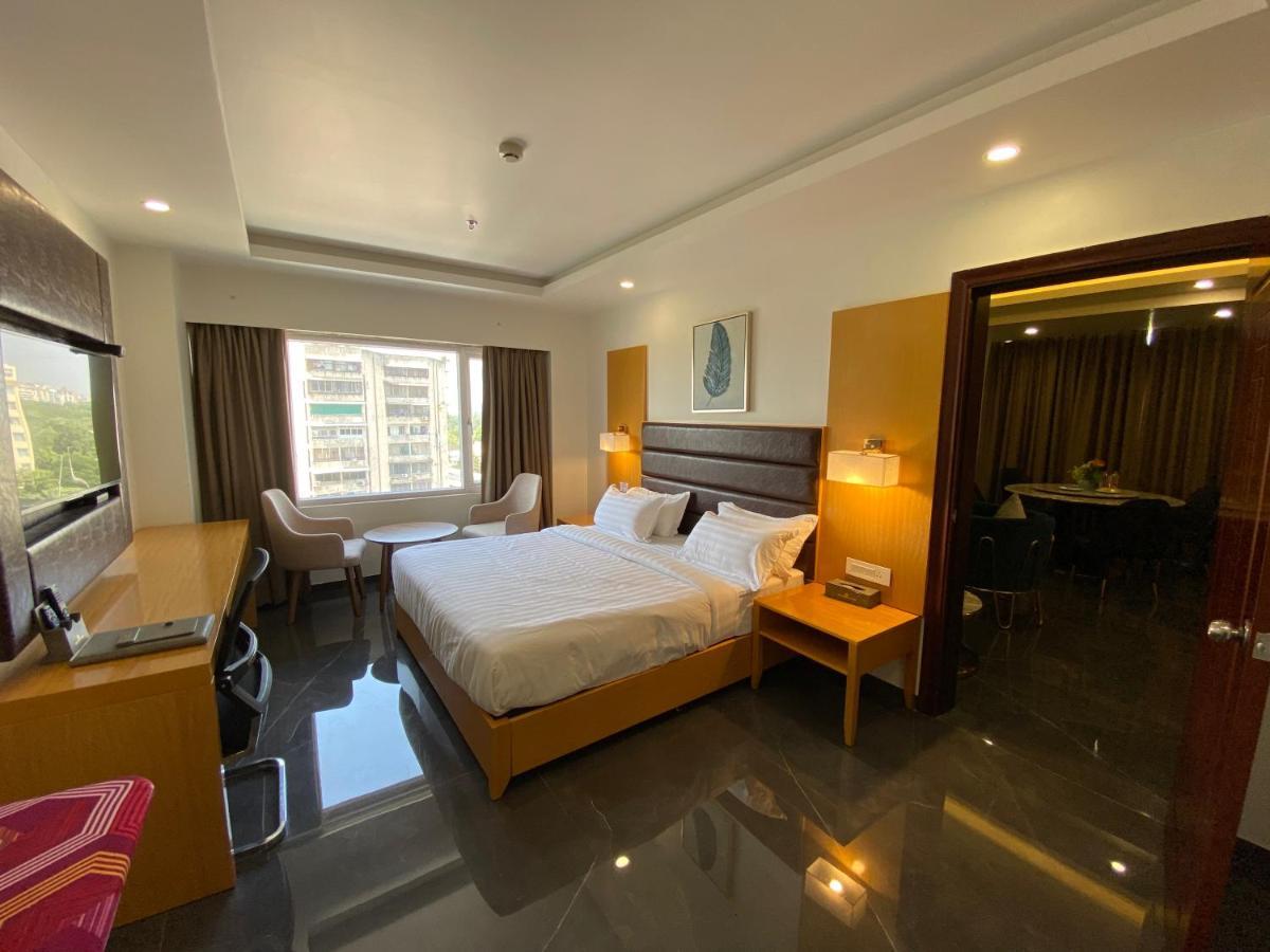 Apricot Hotel , Ahmedabad Extérieur photo