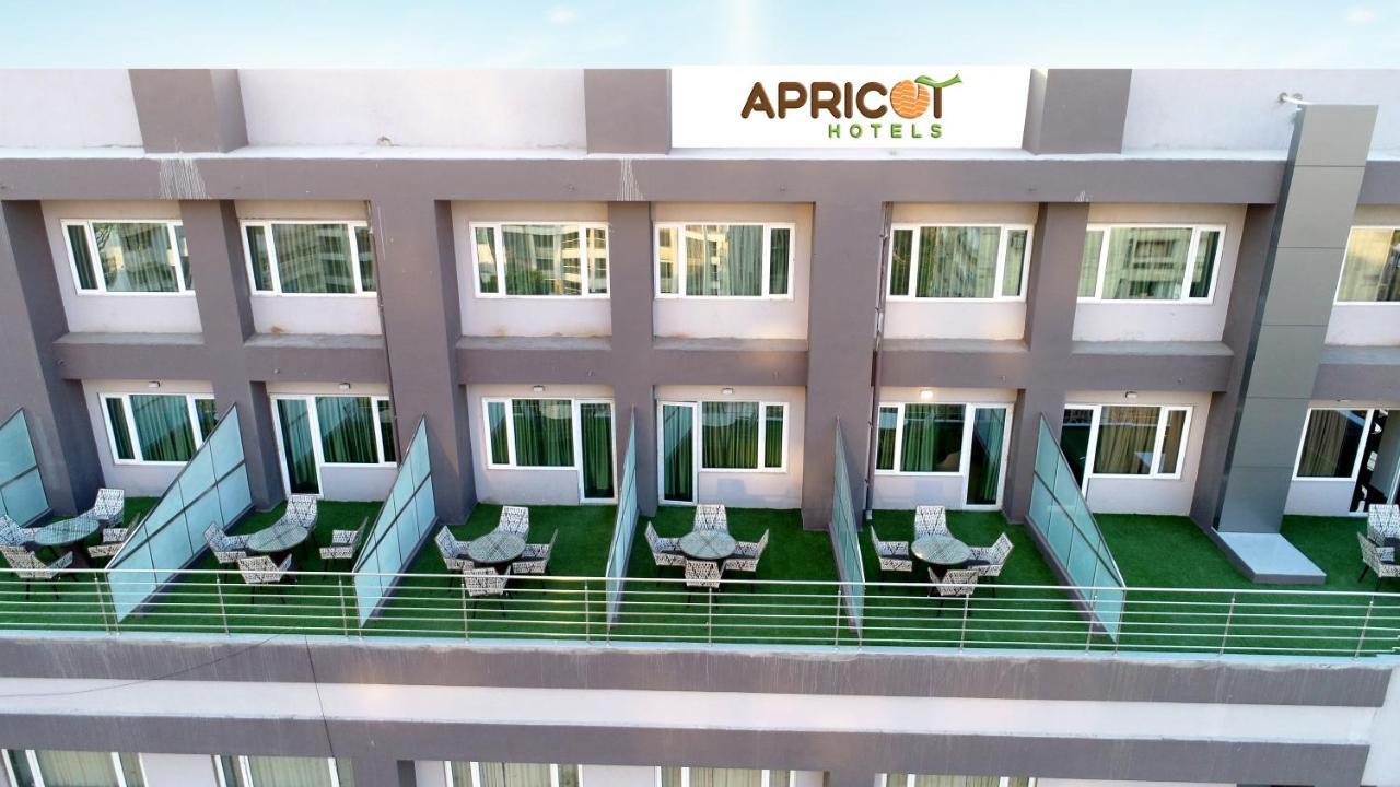 Apricot Hotel , Ahmedabad Extérieur photo